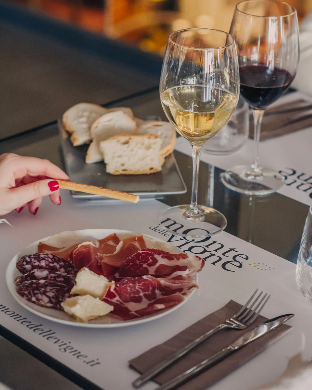 degustazione con salumi di parma