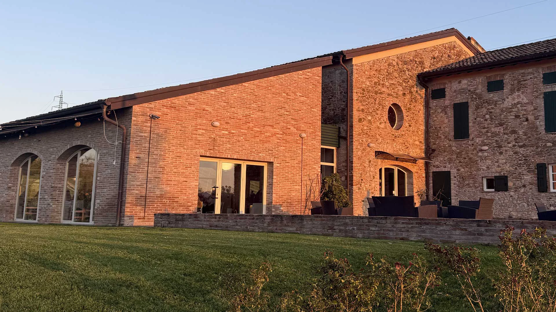 Antico Casale delle Vigne in the hills of Ozzano Taro